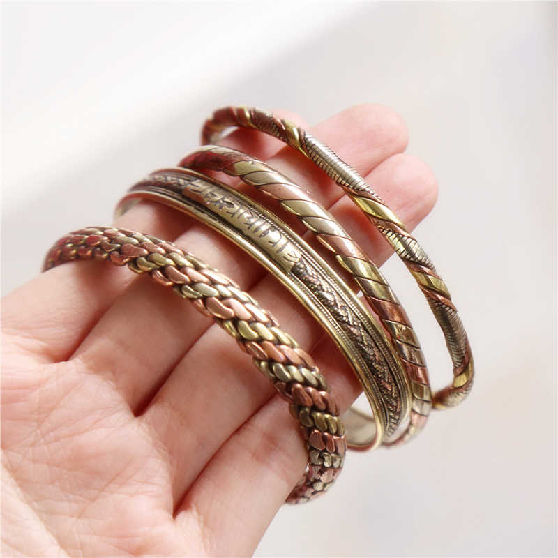 Ethnic Fashion Com - Индийские украшения: тонкие браслеты-манжеты из красной