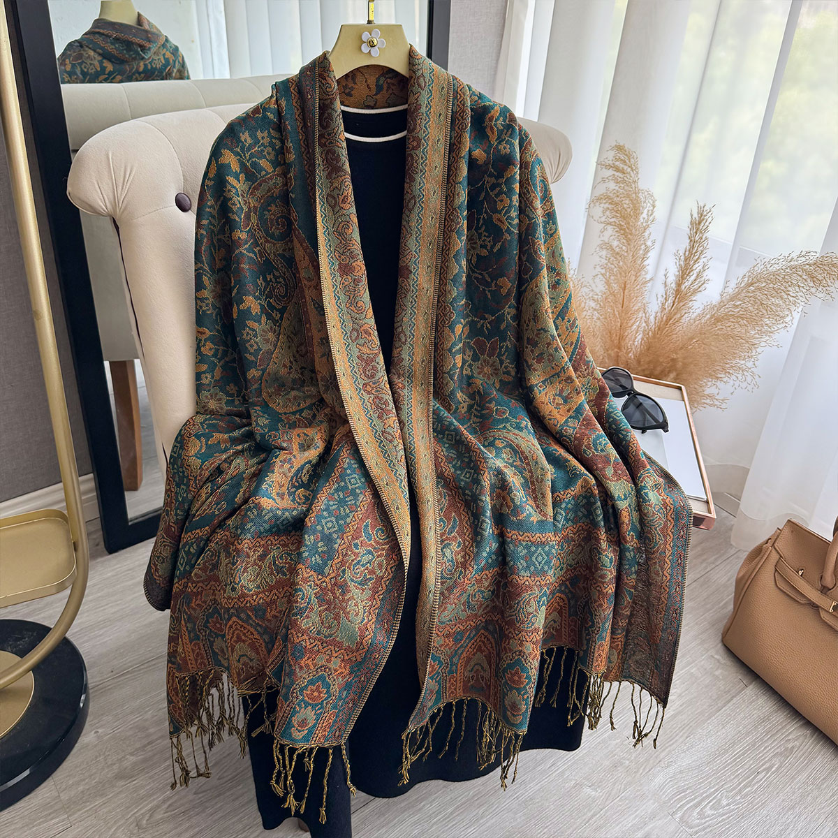 Одеяло с кисточками, дизайн, э – обзор и цена Ethnic Fashion Designers
